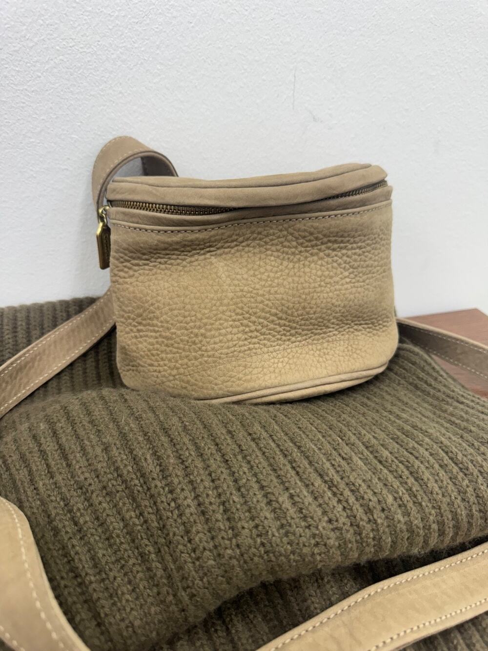 COACH VINTAGE SAGE NUBUCK LEATHER FISHING CREEL HANDBAG 4937 USA (pu20000thrifty